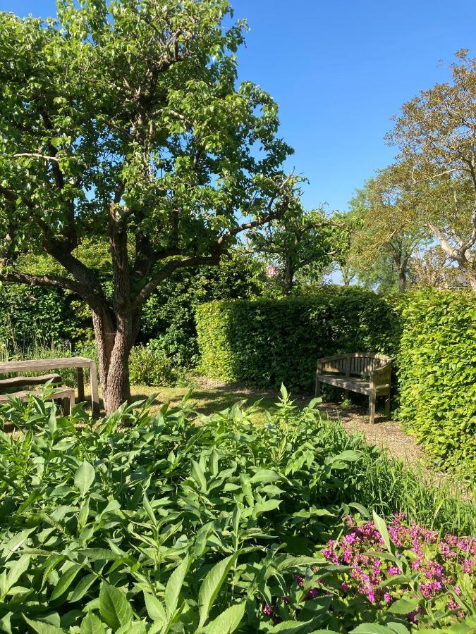 Hoeve Altena Apartment Woudrichem エクステリア 写真